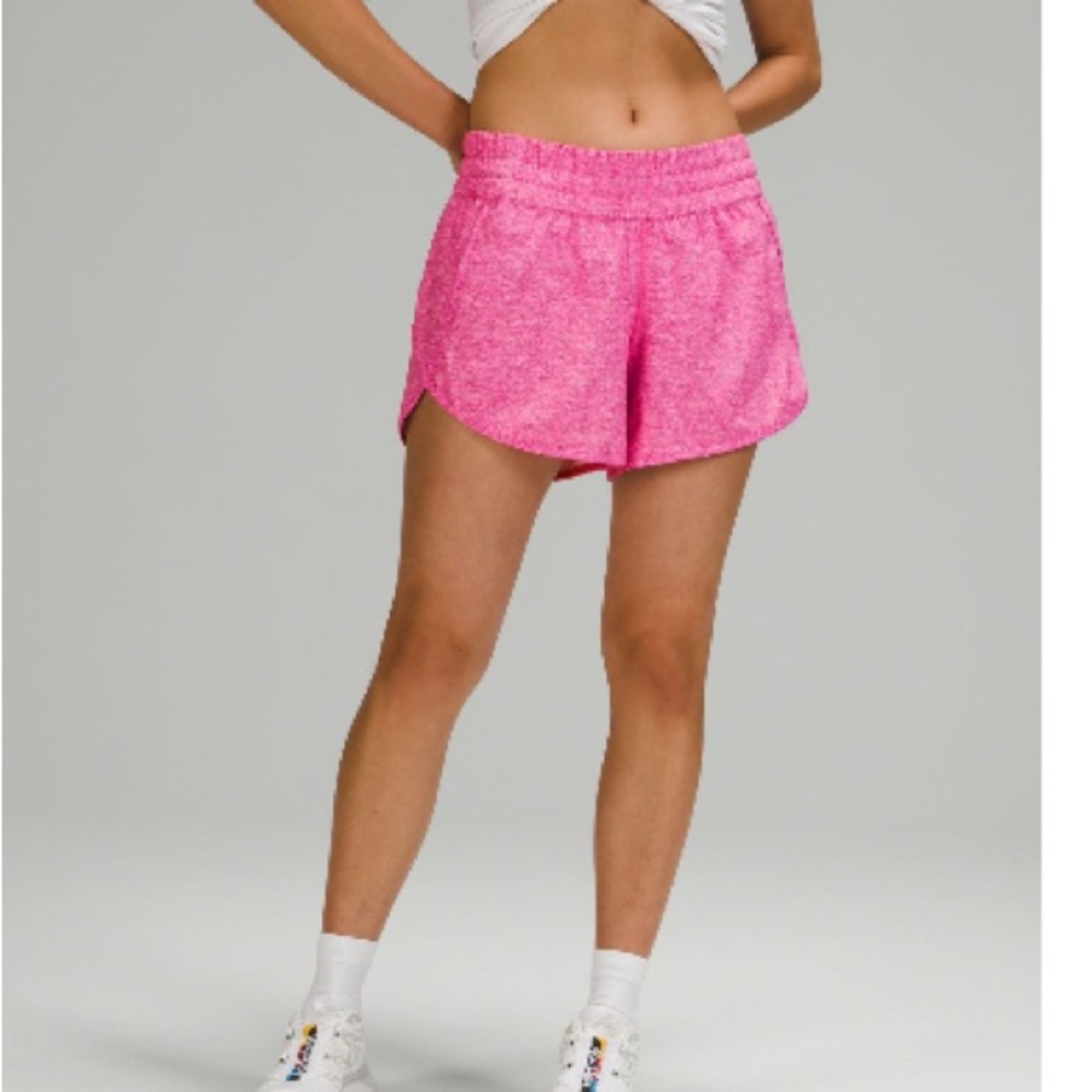 Lululemon tracker short 4” size 8